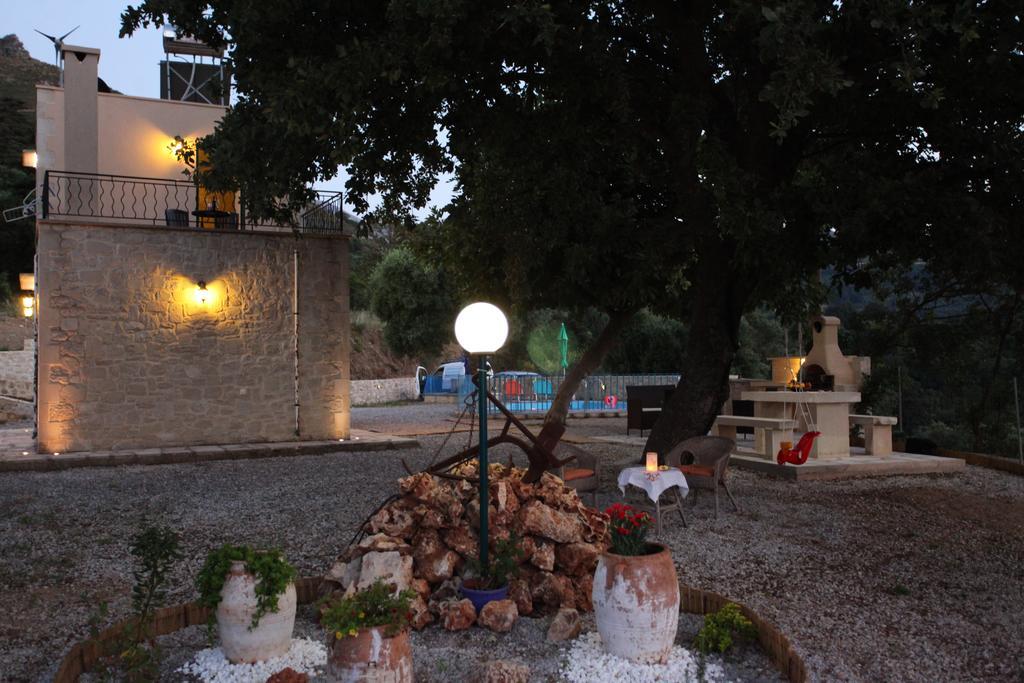 Villa Athina Aryiroúpolis Стая снимка