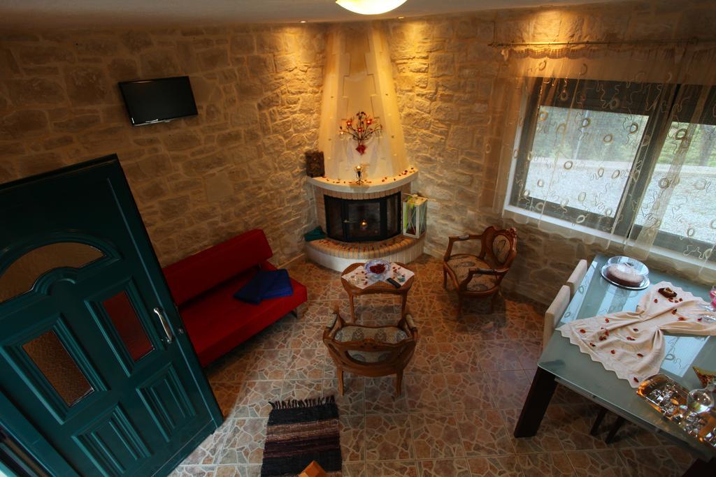 Villa Athina Aryiroúpolis Стая снимка