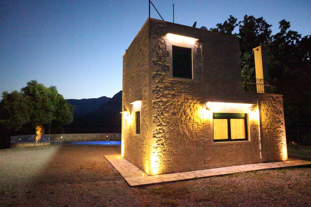 Villa Athina Aryiroúpolis Стая снимка